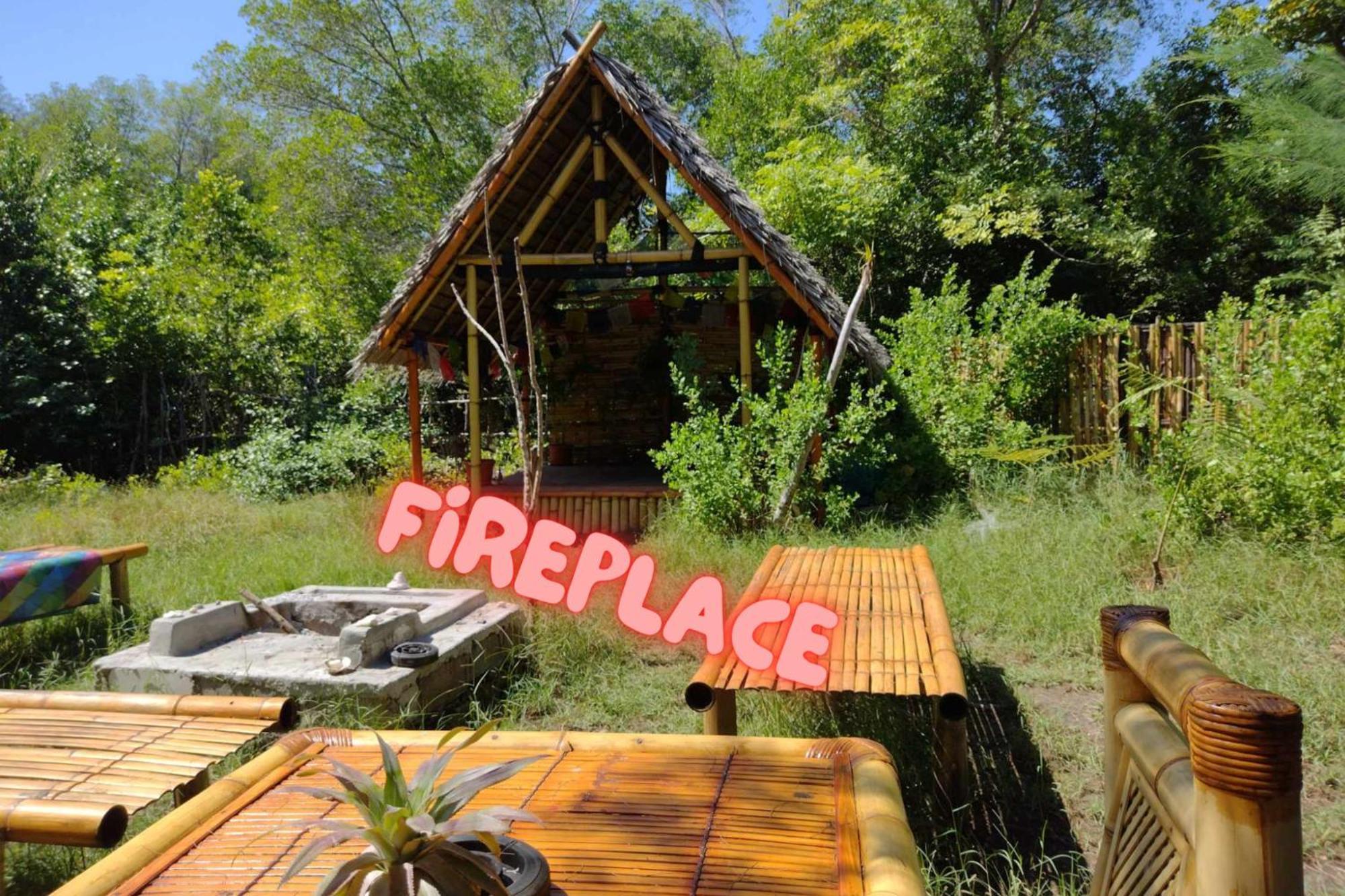 Uncle Hippie'S Dream Hostel Гили Мено Екстериор снимка