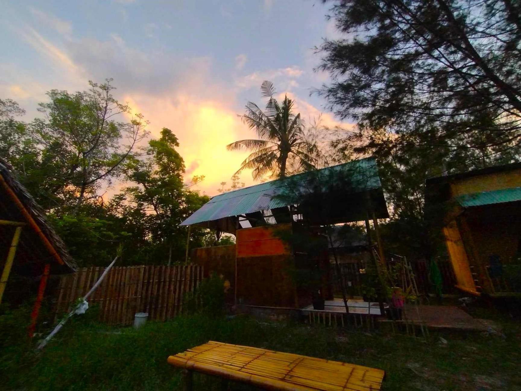 Uncle Hippie'S Dream Hostel Гили Мено Екстериор снимка