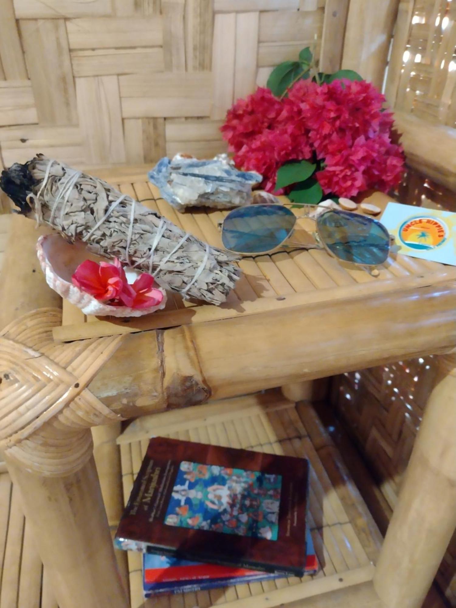 Uncle Hippie'S Dream Hostel Гили Мено Екстериор снимка
