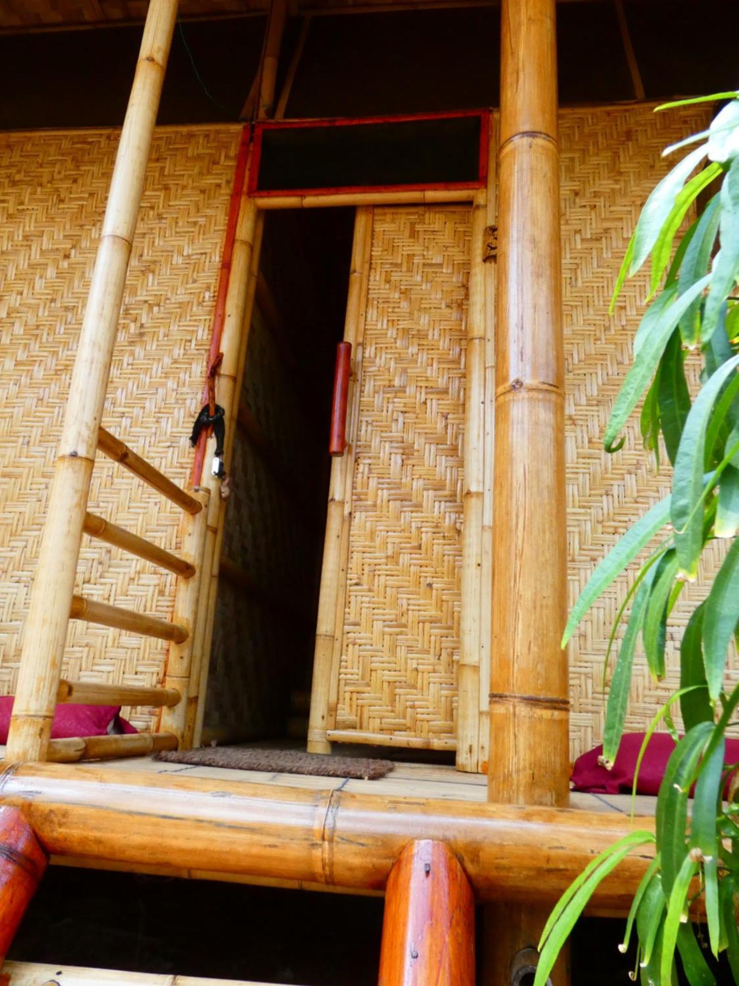 Uncle Hippie'S Dream Hostel Гили Мено Екстериор снимка