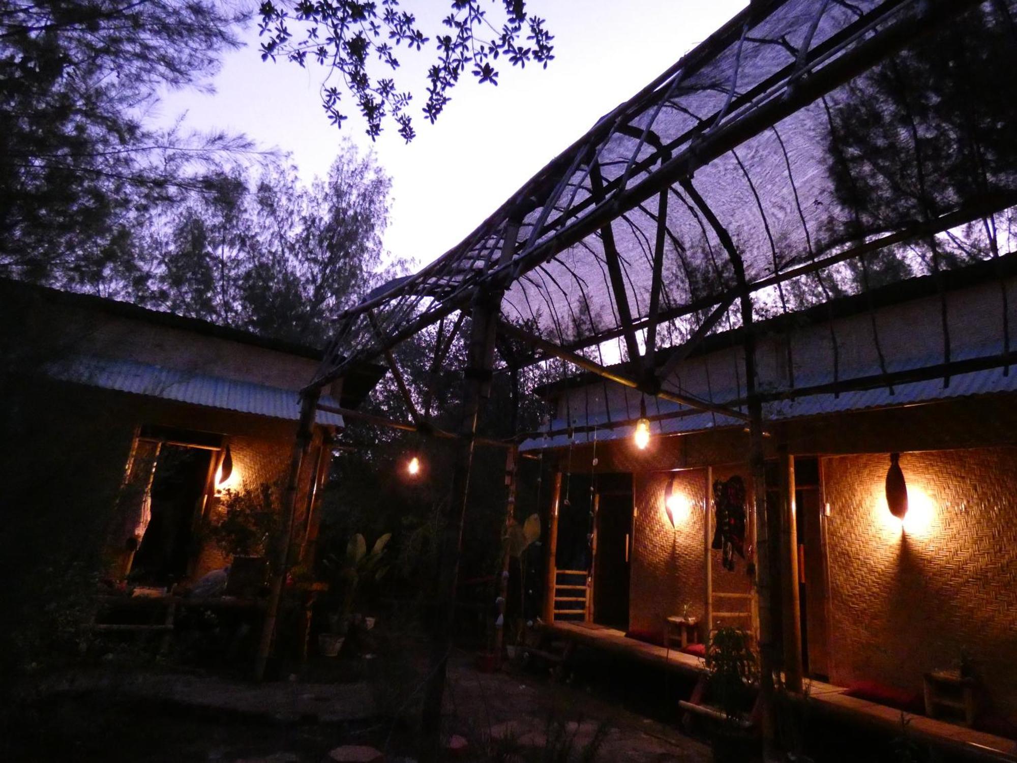 Uncle Hippie'S Dream Hostel Гили Мено Екстериор снимка
