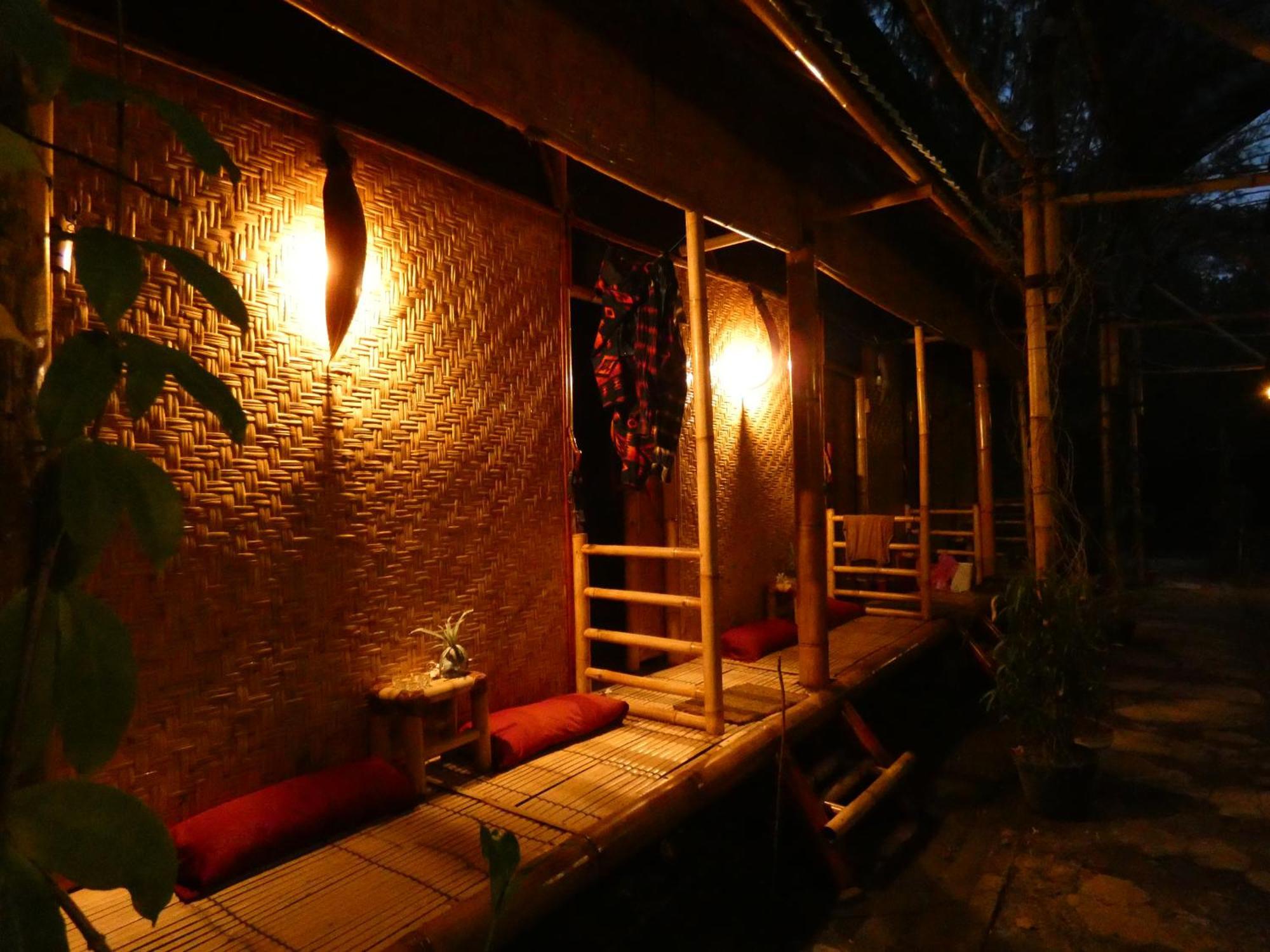 Uncle Hippie'S Dream Hostel Гили Мено Екстериор снимка