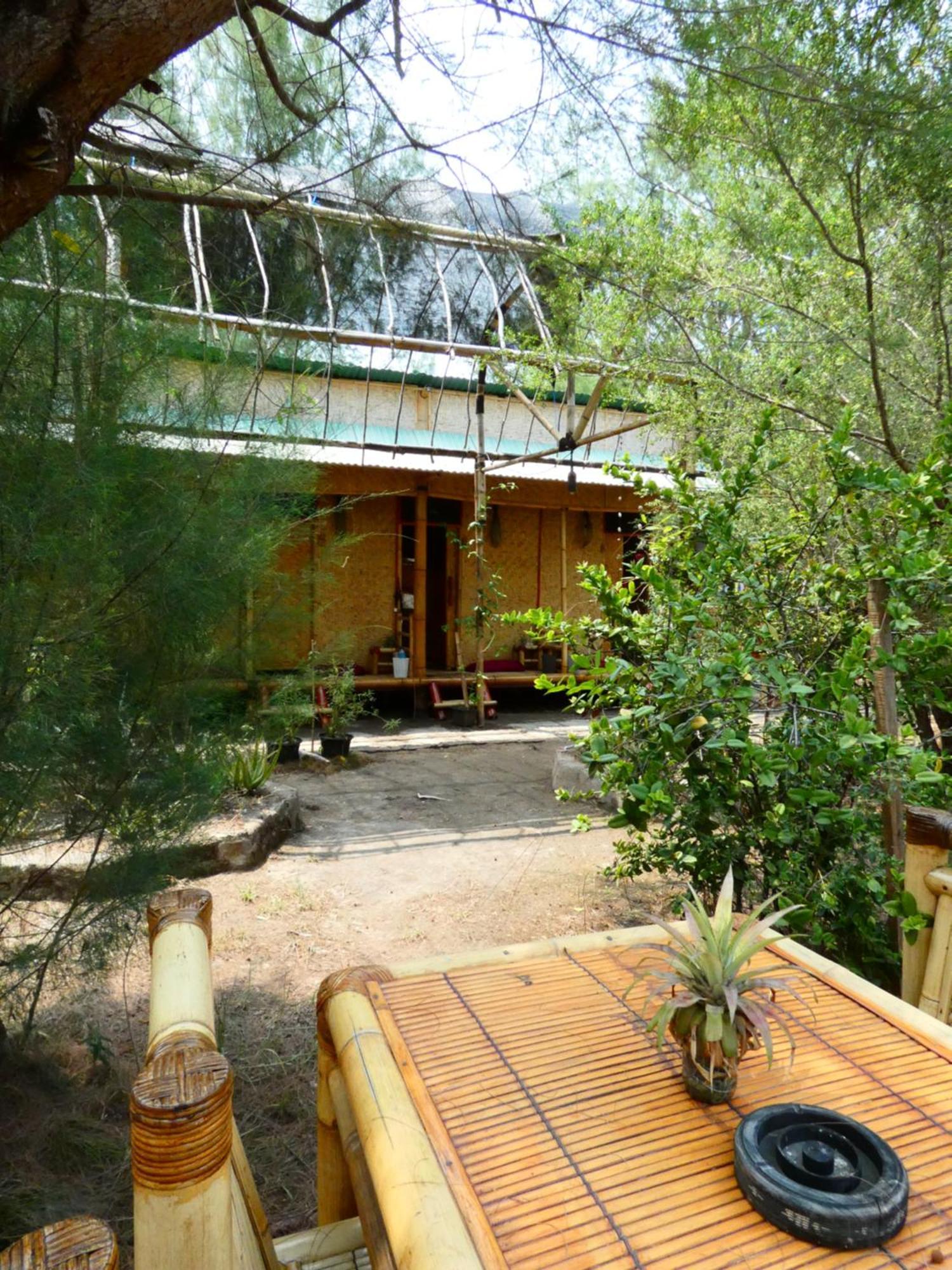 Uncle Hippie'S Dream Hostel Гили Мено Екстериор снимка