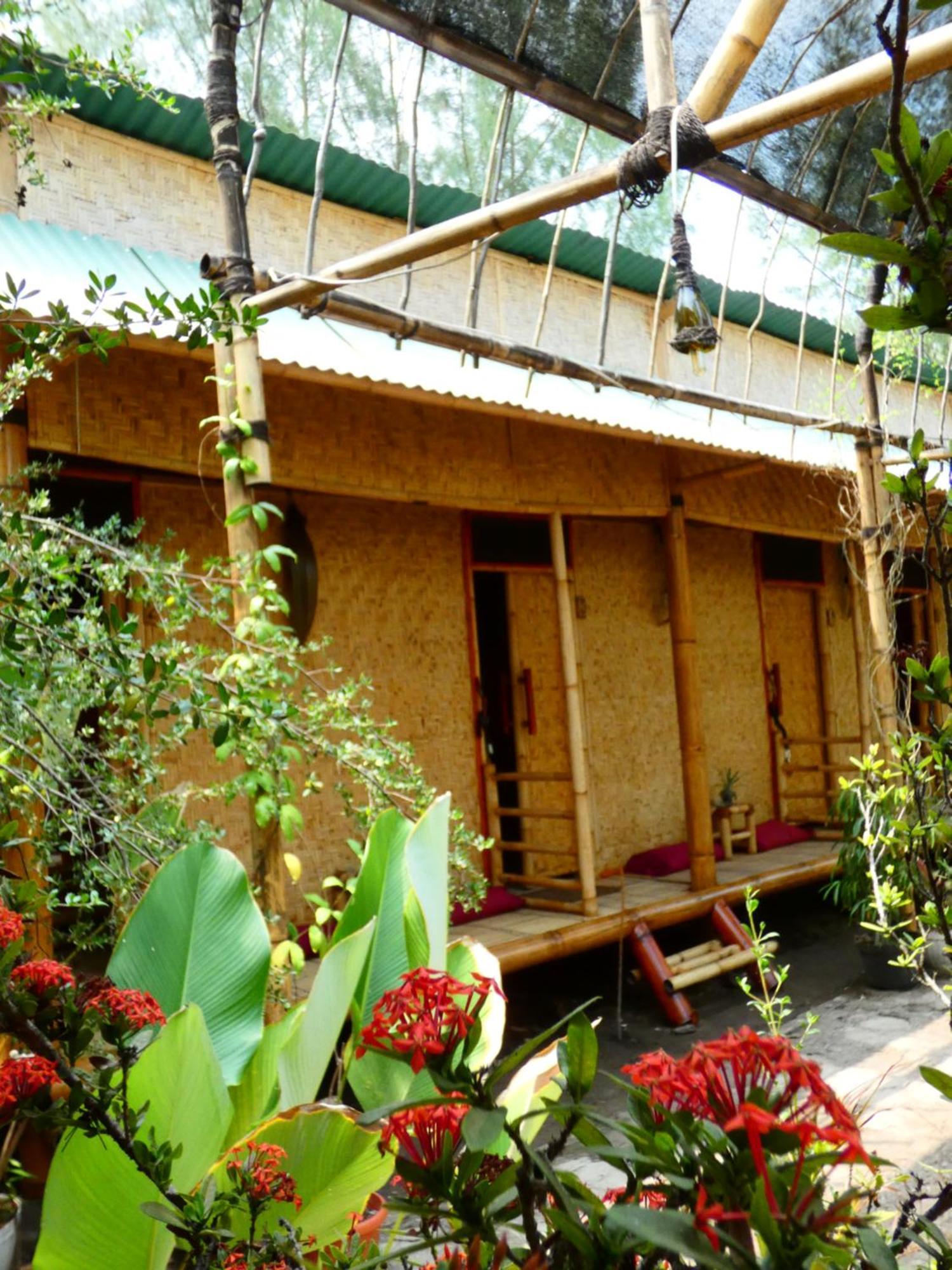 Uncle Hippie'S Dream Hostel Гили Мено Екстериор снимка