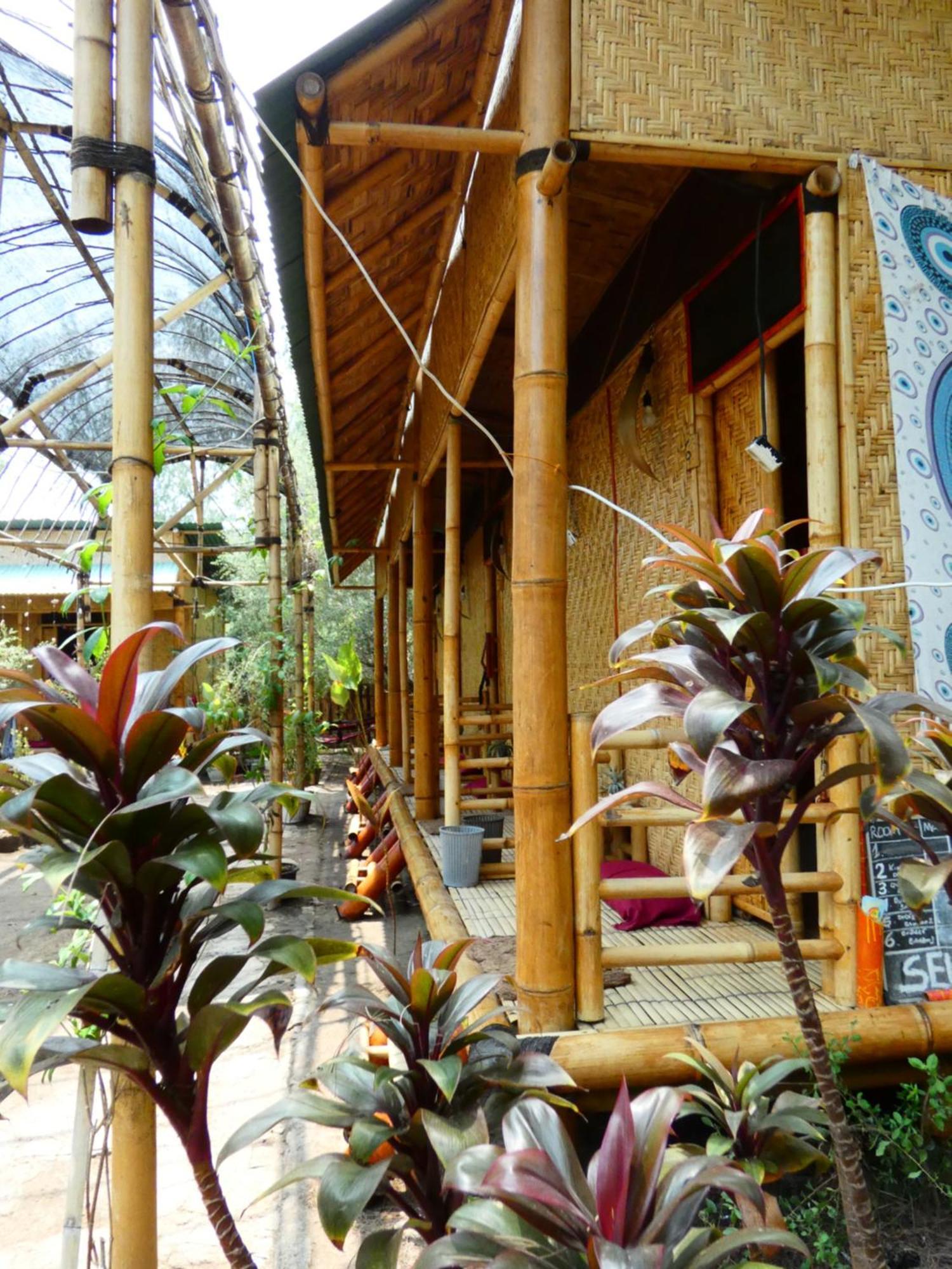Uncle Hippie'S Dream Hostel Гили Мено Екстериор снимка